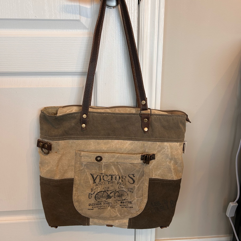 Sunsa Handbag